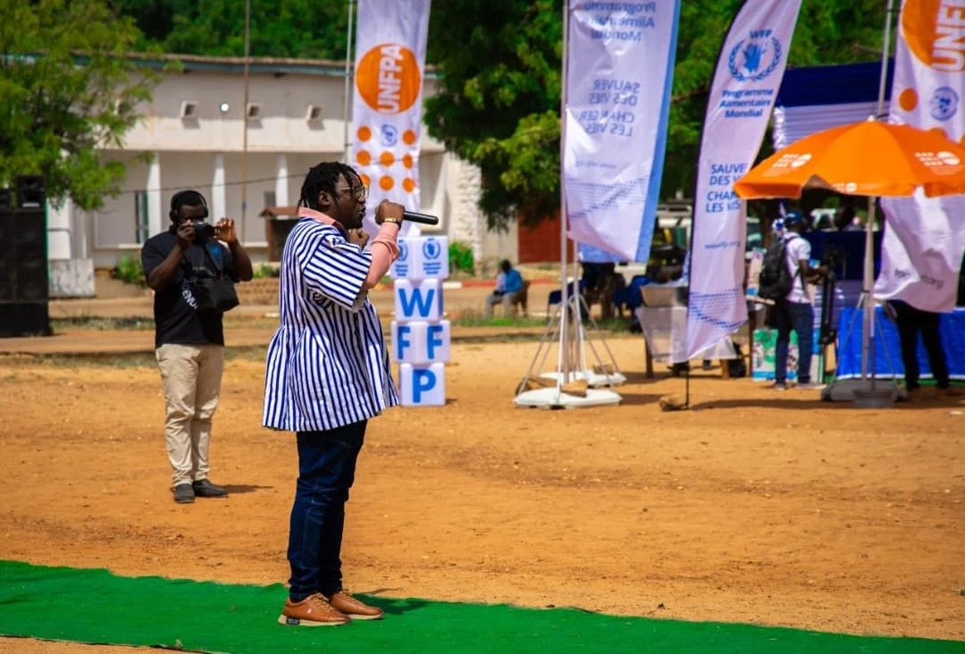 Sur scène pour le PAM et l'UNFPA